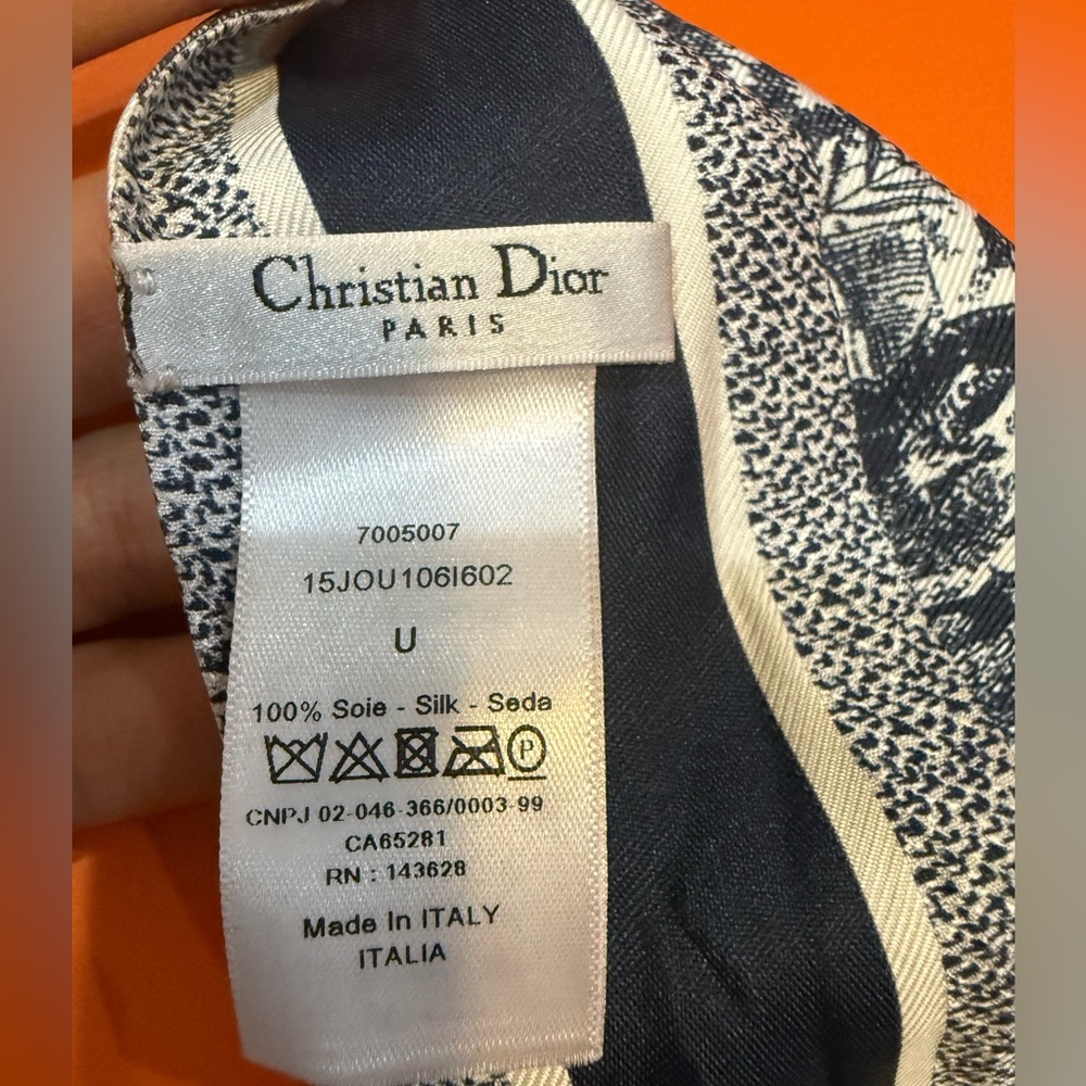 Dior Toile de Jouy Sauvage Mitzah Ivory and Navy Blue Silk Twill - Picture 7 of 8